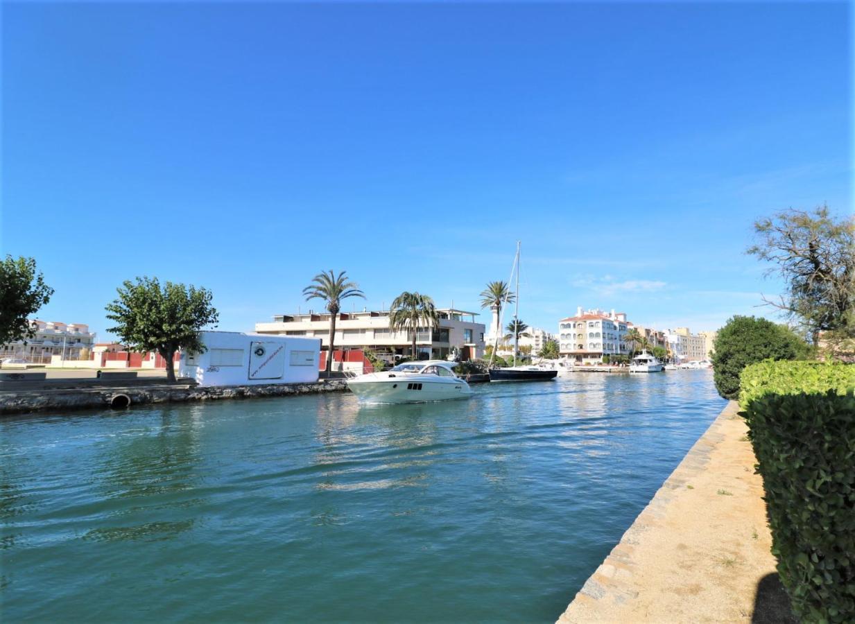 Apartmán Delta Muga, Piso Muy Cerca De La Playa Empuriabrava Exteriér fotografie